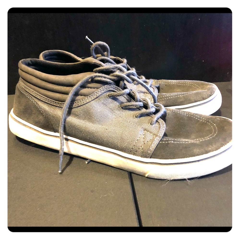 Men’s Sneakers